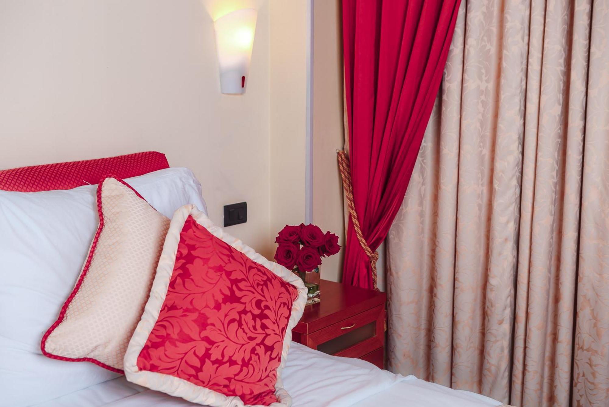Hotel Pushkin Oral Zimmer foto