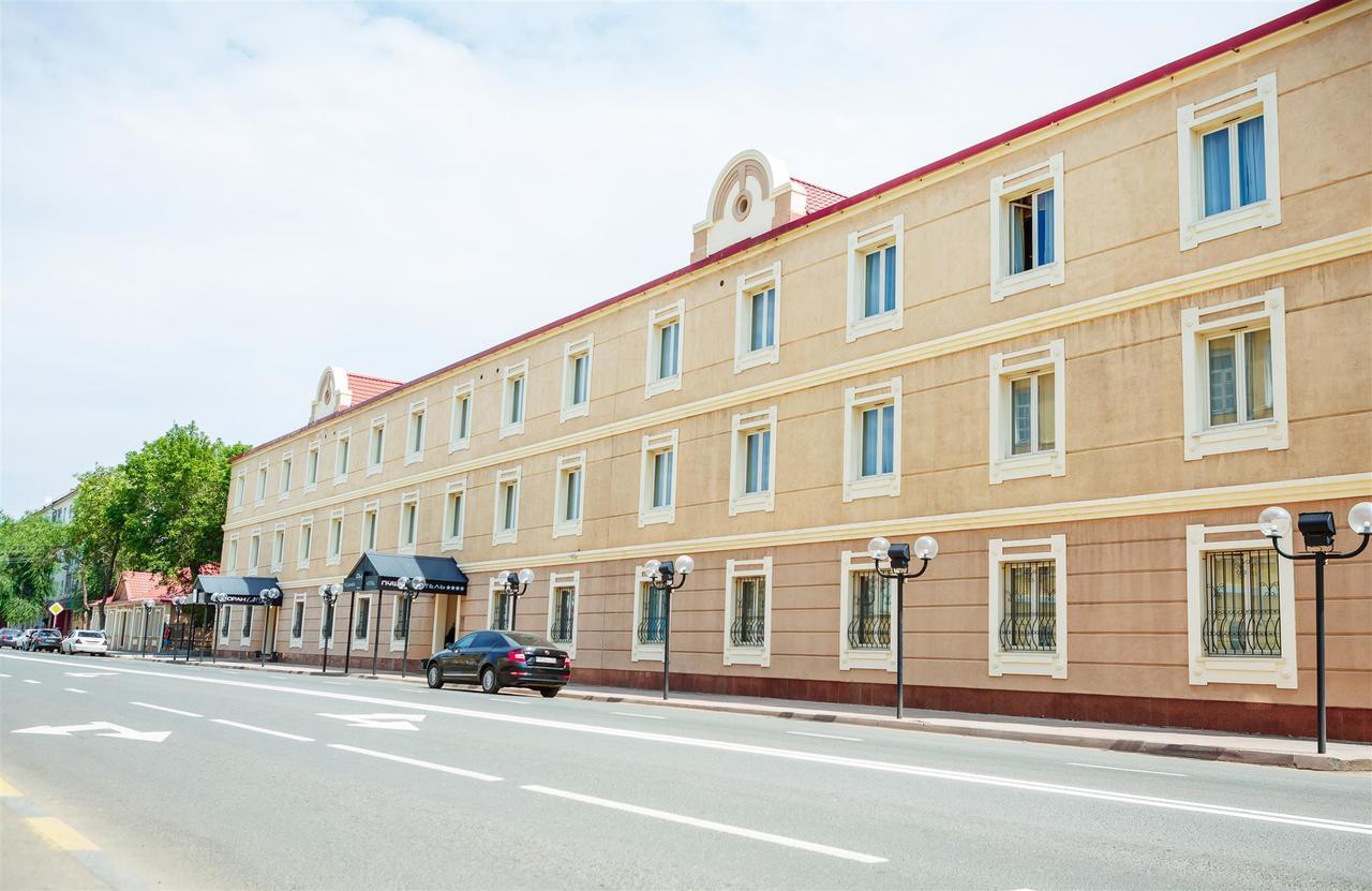 Hotel Pushkin Oral Exterior foto
